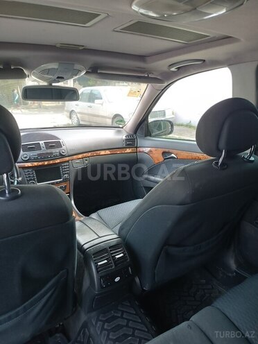 Mercedes E 270 2004, 372,000 km - 2.7 l - Sumqayıt