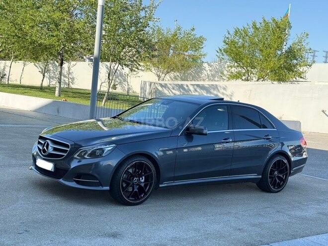 Mercedes E 220 d 2015, 178,900 km - 2.2 л - Bakı