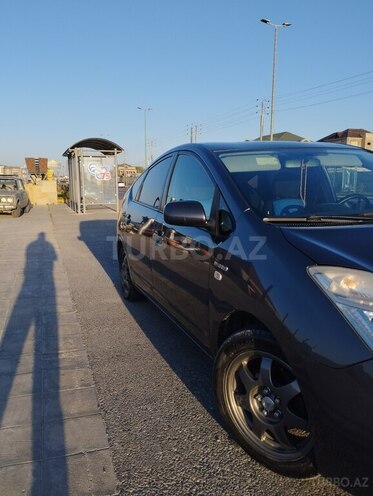 Toyota Prius-9
