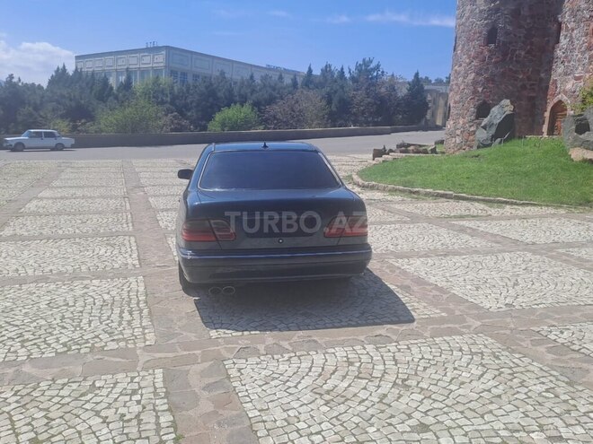 Mercedes E 290 1999, 444,000 km - 2.9 l - Tovuz