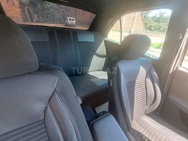 Mercedes E 290 1999, 444,000 km - 2.9 l - Tovuz