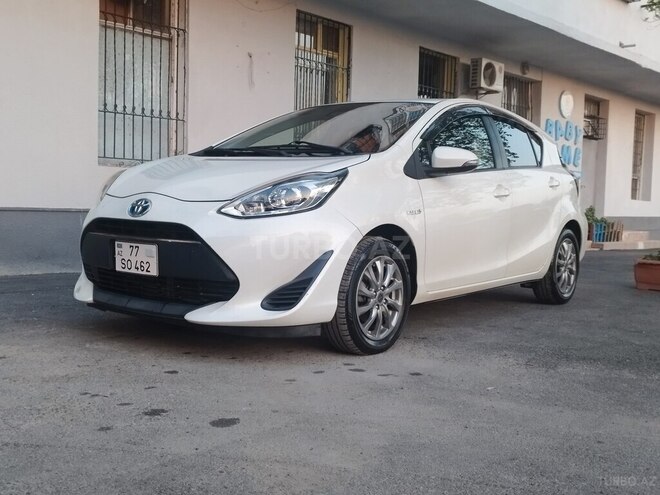 Toyota Aqua 2018, 156,960 km - 1.5 l - Bakı