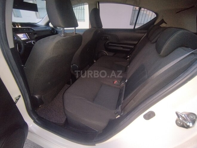 Toyota Aqua 2018, 156,960 km - 1.5 l - Bakı