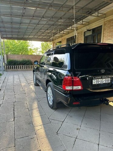 Toyota Land Cruiser 2006, 270,000 km - 4.5 l - Salyan