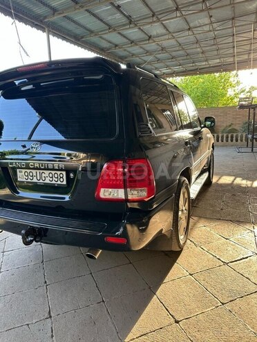 Toyota Land Cruiser 2006, 270,000 km - 4.5 l - Salyan