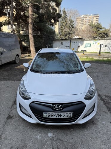 Hyundai i30 2013, 347,000 km - 1.6 л - Bakı
