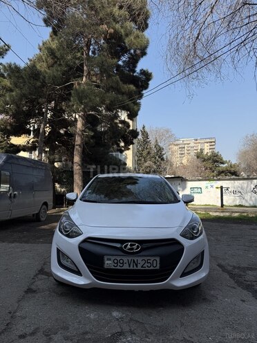 Hyundai i30 2013, 347,000 km - 1.6 л - Bakı