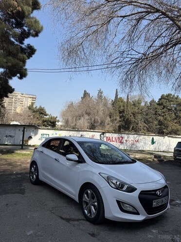Hyundai i30 2013, 347,000 km - 1.6 л - Bakı
