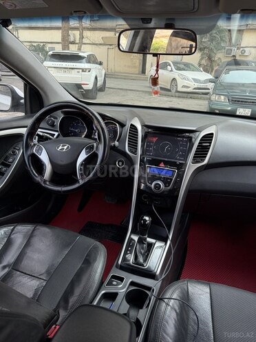Hyundai i30 2013, 347,000 km - 1.6 л - Bakı