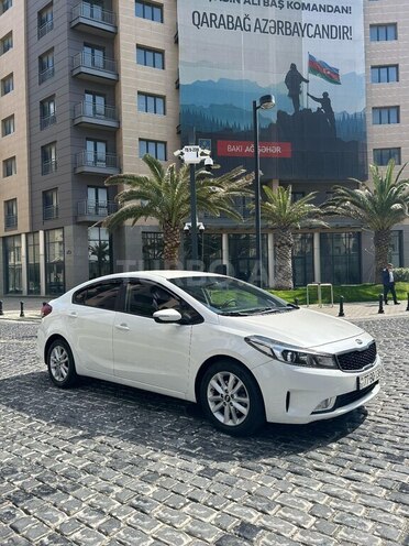 Kia K3 2018, 194,000 km - 1.6 l - Bakı