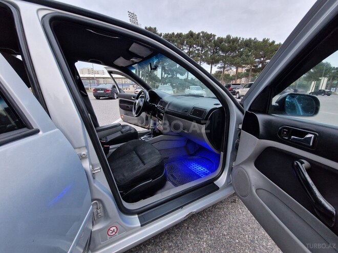 Volkswagen Golf 1999, 275,156 km - 1.8 l - Sumqayıt