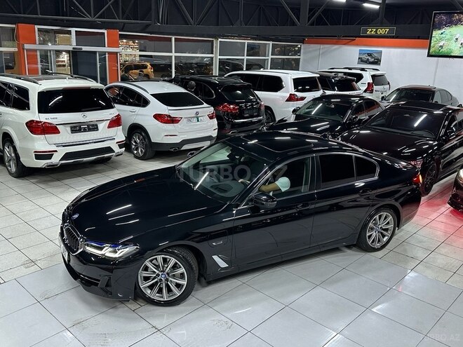 BMW 530e 2023, 25,200 km - 2.0 l - Bakı