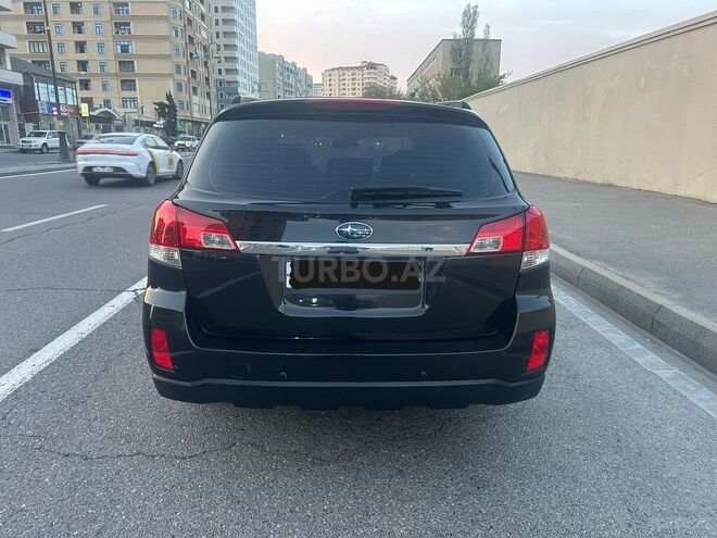 Subaru Outback 2012, 187,000 km - 2.5 л - Bakı