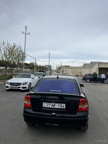 Opel Astra 2003, 250,000 km - 2.0 l - Bakı