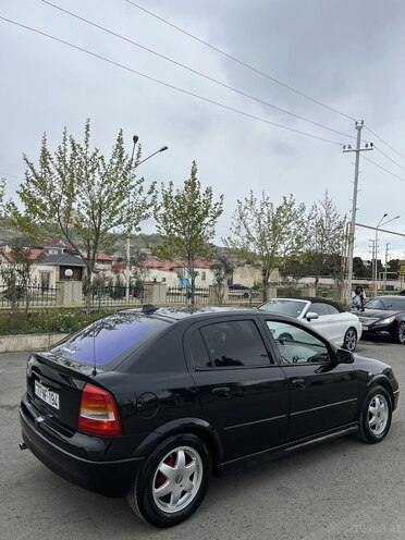 Opel Astra 2003, 250,000 km - 2.0 l - Bakı