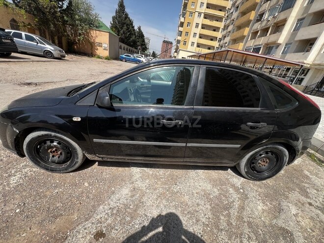 Ford Focus 2005, 270,000 km - 1.6 l - Bakı