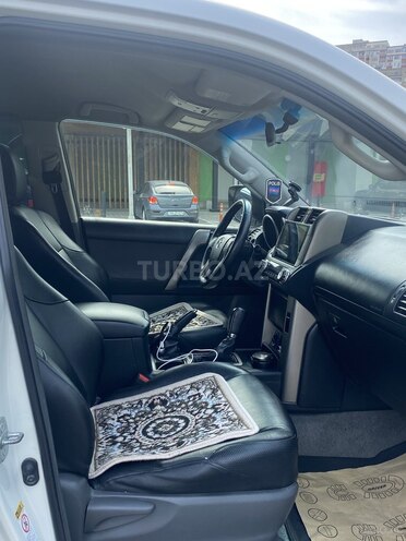 Toyota Land Cruiser Prado 2012, 225,000 km - 2.7 л - Bakı