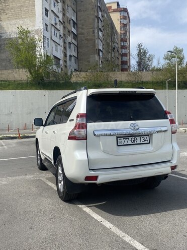 Toyota Land Cruiser Prado 2012, 225,000 km - 2.7 л - Bakı
