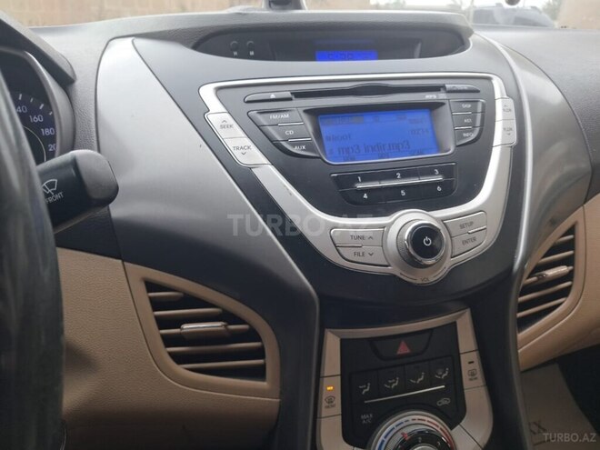 Hyundai Elantra 2011, 225,500 km - 1.6 l - Sumqayıt
