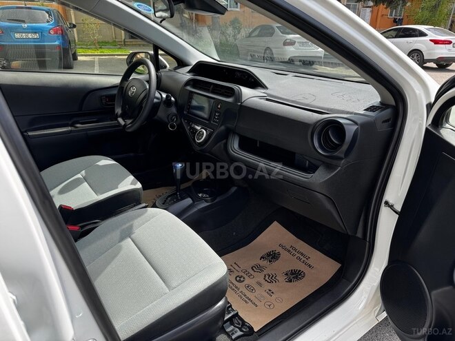 Toyota Aqua 2019, 45,300 km - 1.5 л - Bakı