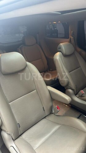 Kia Carnival 2015, 182,500 km - 2.2 l - Bakı