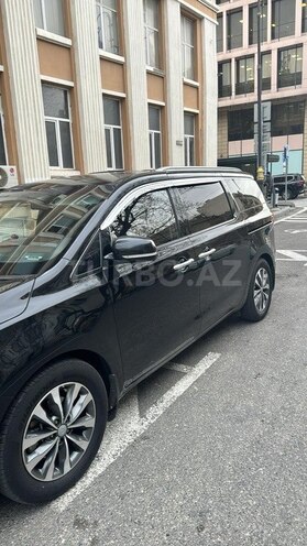 Kia Carnival 2015, 182,500 km - 2.2 l - Bakı