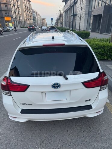 Toyota Corolla Fielder 2016, 126,000 km - 1.5 л - Bakı