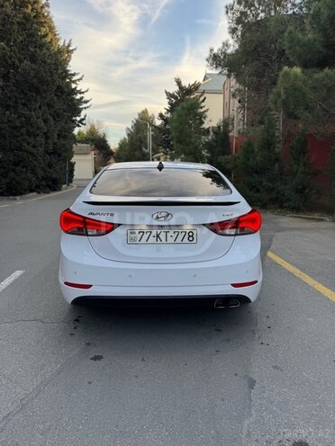 Hyundai Avante 2014, 200,000 km - 1.6 л - Bakı