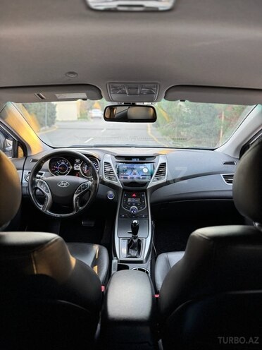 Hyundai Avante 2014, 200,000 km - 1.6 л - Bakı