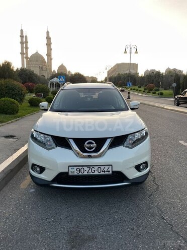 Nissan X-Trail 2015, 120,000 km - 2.5 l - Bakı