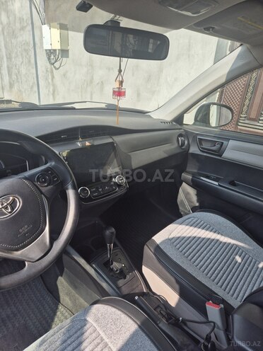 Toyota Corolla Axio 2013, 180,000 km - 1.5 l - Bərdə