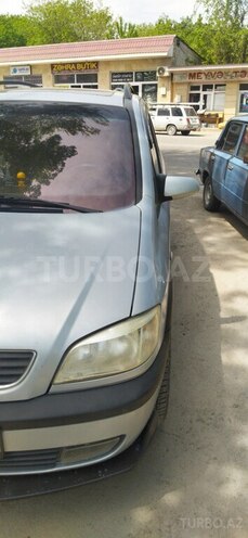 Opel Zafira 2001, 280,000 km - 2.2 l - Şabran