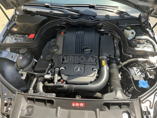 Mercedes C 250 2014, 121,000 km - 1.8 л - Bakı