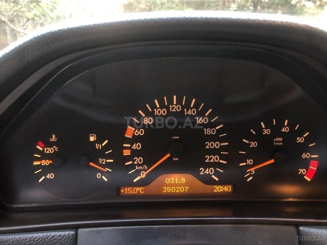 Mercedes E 240 1998, 321,000 km - 2.4 l - Bakı