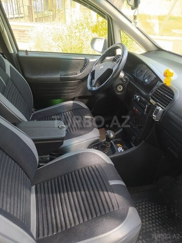 Opel Zafira 2001, 280,000 km - 2.2 l - Şabran