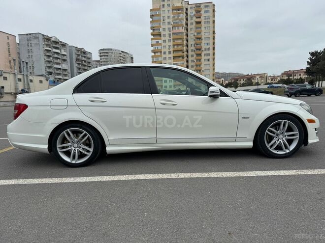 Mercedes C 250-9