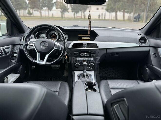 Mercedes C 250-8