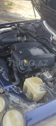 Mercedes E 240 1998, 379,000 km - 2.4 l - Bakı