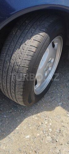Mercedes E 240 1998, 379,000 km - 2.4 l - Bakı
