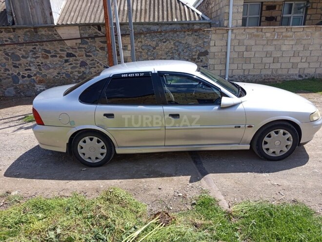 Opel Vectra 1999, 471,000 km - 1.6 l - Gəncə
