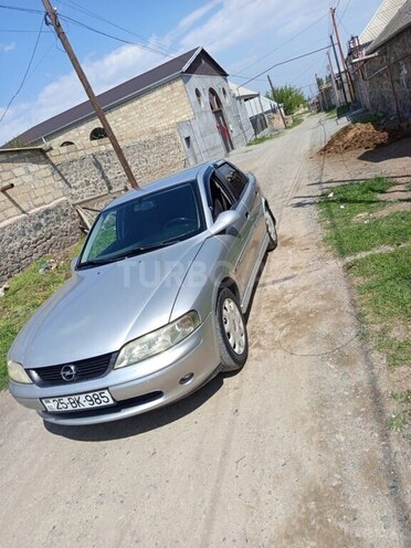 Opel Vectra 1999, 471,000 km - 1.6 l - Gəncə