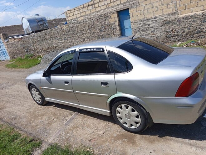 Opel Vectra 1999, 471,000 km - 1.6 l - Gəncə