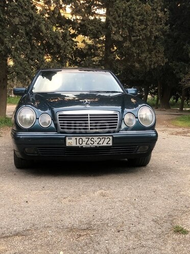 Mercedes E 240 1998, 321,000 km - 2.4 l - Bakı