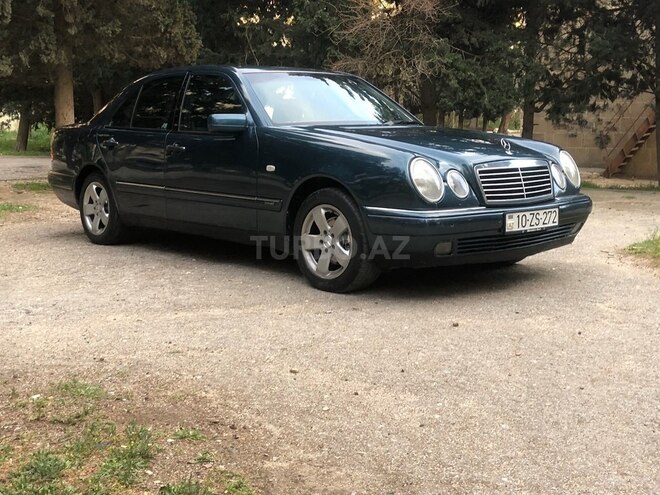Mercedes E 240 1998, 321,000 km - 2.4 l - Bakı