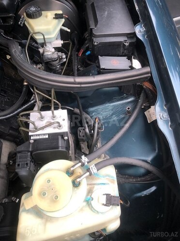 Mercedes E 240 1998, 321,000 km - 2.4 l - Bakı