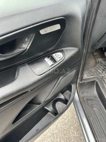 Mercedes Vito 116 2017, 320,000 km - 2.2 l - Bakı