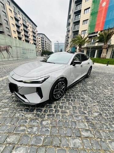 Changan Qiyuan A06 2023, 14,000 km - 1.5 л - Bakı