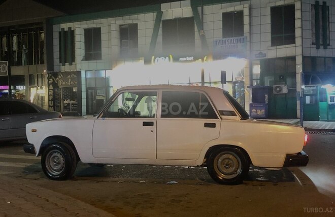 LADA (VAZ) 2107 2001, 95,000 km - 1.6 л - Qəbələ