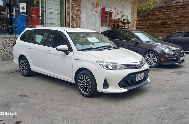 Toyota Corolla Fielder 2019, 127,000 km - 1.5 l - Bakı