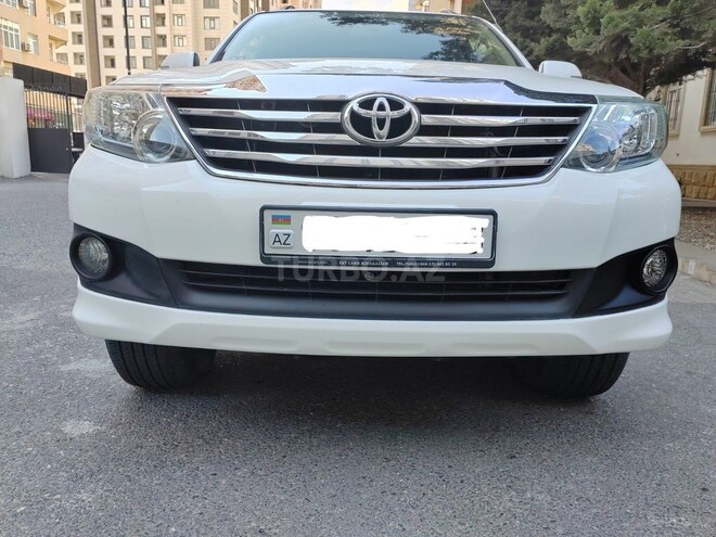 Toyota Fortuner 2011, 198,000 km - 2.7 l - Bakı